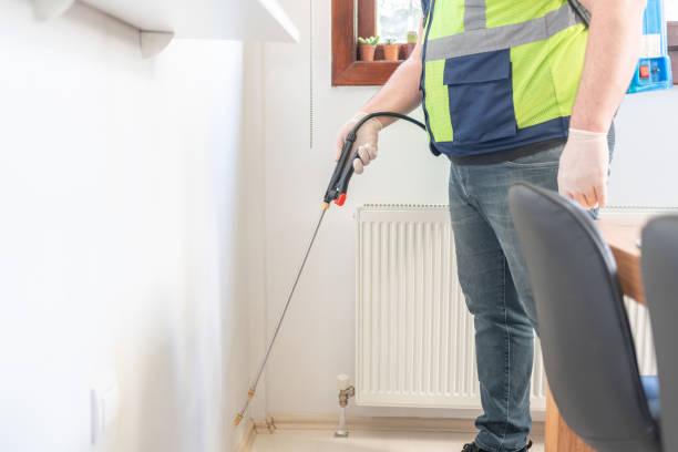 Best Best Pest Control Companies  in Freer, TX